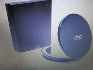 lot 309 image: 2 Pop Sonic LED Compact Mirrors Ret...