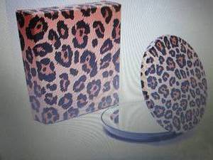 lot 312 image: 2 Pop Sonic LED Compact Mirrors Ret...