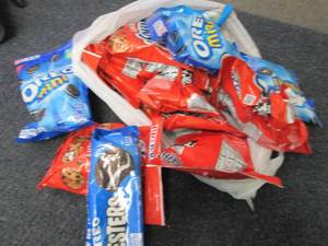 lot 487 image: 12 Packs Assorted Cookies...