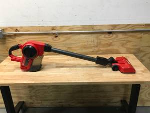 lot 25 image: Milwaukee M18 FUEL 18-Volt Lithium-Ion Brushless 0.25 Gal. Cordless Jobsite Vacuum (Vacuum-Only)