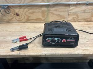 lot 58 image: SCHUMACHER BEO1251 Battery Extender