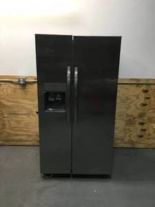 lot 100 image: Frigidaire 25.6-cu ft Side-by-Side Refrigerator with Ice Maker, Water and Ice Dispenser 0401241200 (retail $2400)