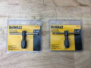 lot 128 image: Lot of 2 - DEWALT DWA140TH Adjustable Tap Handle