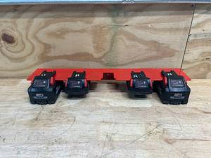 lot 164 image: MILWAUKEE M18 Battery Holder (batteries not included)