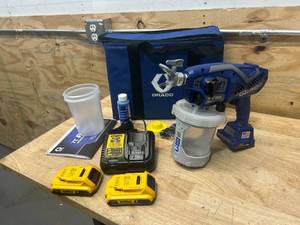 lot 10A image: GRACO 17N166 Handheld TC Pro Cordless Airless Paint Sprayer Kit RETAIL $649 (031324291.60)