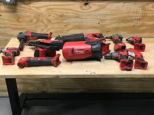 lot 190 image: Lot of 10 - Non Working Milwaukee Power Tools