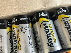 lot 117 image: Energizer D Batteries