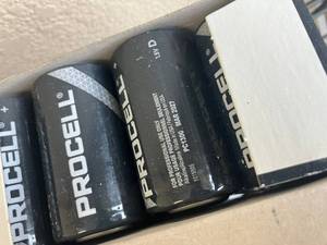 lot 114 image: Procell D Batteries