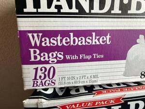 lot 68 image: Wastebasket Bags