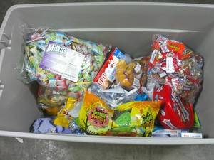 lot 66 image: Huge Bulk Lot of Name Brand Candies-Various BB Dates
