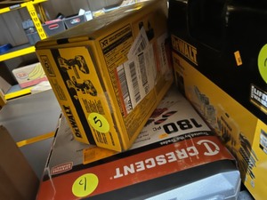 New - In Box - DEWALT - 20V MAX XR Hammer Drill and ATOMIC Impact Driver 2 Tool Cordless Combo Kit with (2) 4.0Ah Batteries, Charger, and Bag