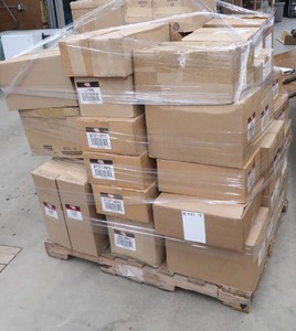 FULL PALLET OF DIFFERENT BALDWIN FILTERS