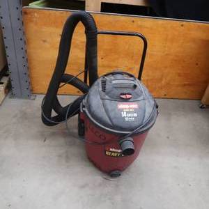 SHOP VAC