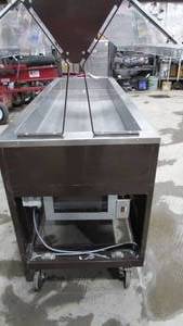 lot 5 image: 6 Salad Bar With Sneeze Guard