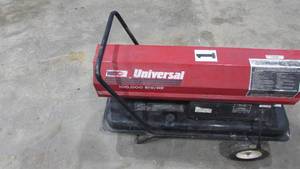 lot 46 image: Universal 100,000 BTU KeroseneDiesel Torpedo Heater