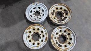 lot 57 image: (4) 8 Bolt Trailer Rims