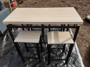 lot 1 image: 48x24x36 Table with Four 24 Seat Height Stools.