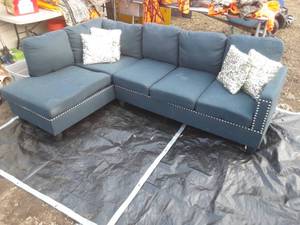 lot 2 image: Silver Studded Blue Small Sectional Couch