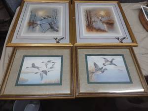 lot 71 image: 4 framed duck prints.