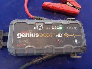 lot 89 image: NOCO Genius Boost HD GB70 12V 2000A jump pack