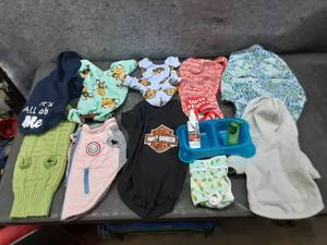 lot 136 image: dog clothes size S-L and other pet related