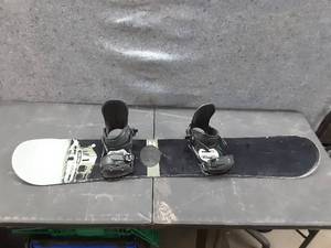 lot 139 image: K2 Snowboard and bindings