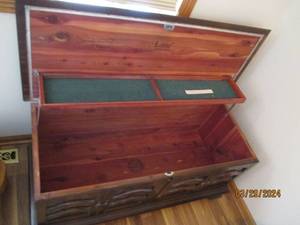 lot 56 image: Wood Lane cedar hope chest with faux locking clasp door front and smaller full length felt lined inner shelf