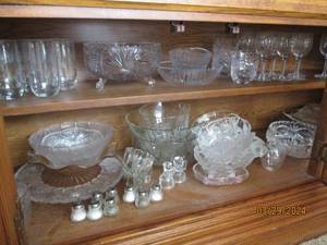 lot 60 image: Collection of etched and cut Crystal glass serving pieces, drinkware and decor
