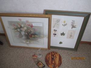 lot 66 image: Framed Floral wall art and other decor