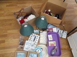 lot 80 image: Collection of home decor and supplies, alarm clock radio and more