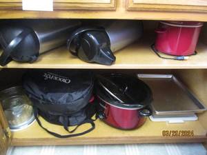 lot 107 image: Collection of kitchen supplies supplies, serving carafes, Crock pots and more