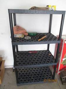 lot 110 image: 4-tier plastic Rubbermaid style shelf (approximately 322860