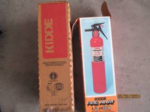 lot 125 image: Pair of Kidde fire extinguishers...