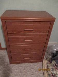 lot 140 image: Wood 4-drawer highboy style dresser...