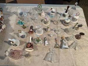 lot 220 image: Lot of holiday bells and decor...