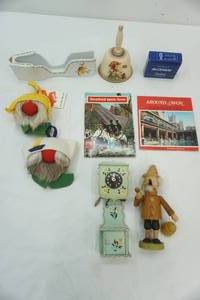 lot 3 image: Germany Souvenirs