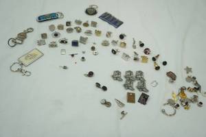lot 5 image: Mens Jewelry, Key Chains