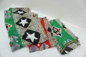 lot 26 image: 3 Gucci Garments