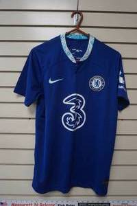 lot 103 image: Chelsea FC London M Dry Fit Shirt