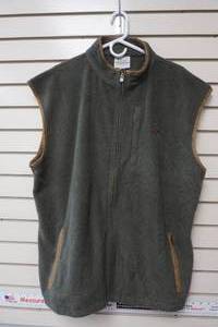 lot 106 image: Mens XXXL Green Ducks Unlimited Vest