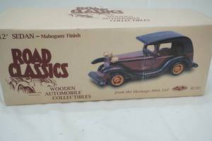 lot 130 image: Road Classic Wooden Collectables Sedan 12 PO