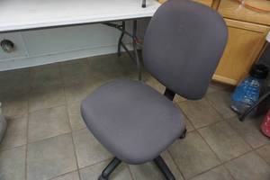 lot 193 image: Office Chair