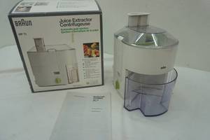 lot 200 image: Braun Juice Extractor Centrifugeuse