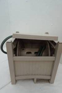 lot 224 image: Suncast Garden Hose Reel caddy