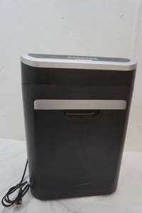 lot 225 image: Royal 1830MX Paper Shredder
