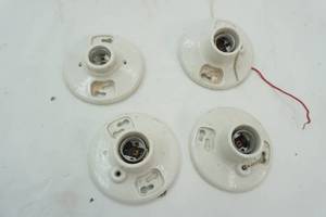 lot 233 image: 4 - Ceramic Light Fixtures