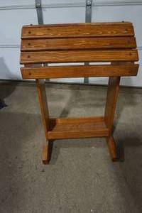 lot 253 image: Horse Saddle Stand
