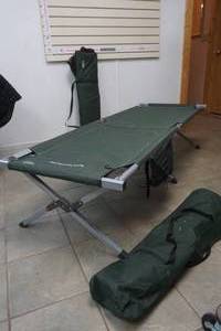 lot 260 image: 2-Rio Adventure Cots (Green)