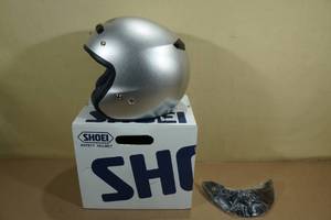 lot 1C image: Shoei DOT RJ Platinum Motorcycle Safety Helmet -XL