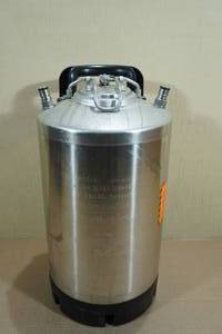 lot 110 image: 3 Gallon Home Brew Keg
